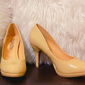 Women’s Natural Pump